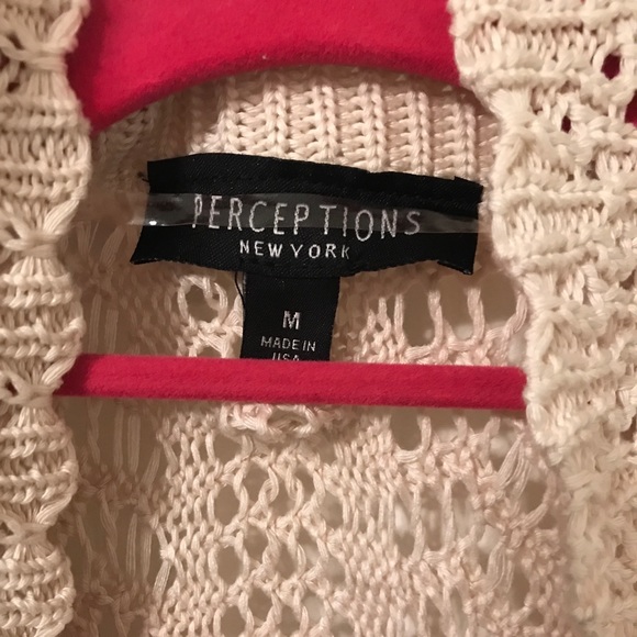 Short Sleeve Open Front Lace Shrug - Picture 2 of 3